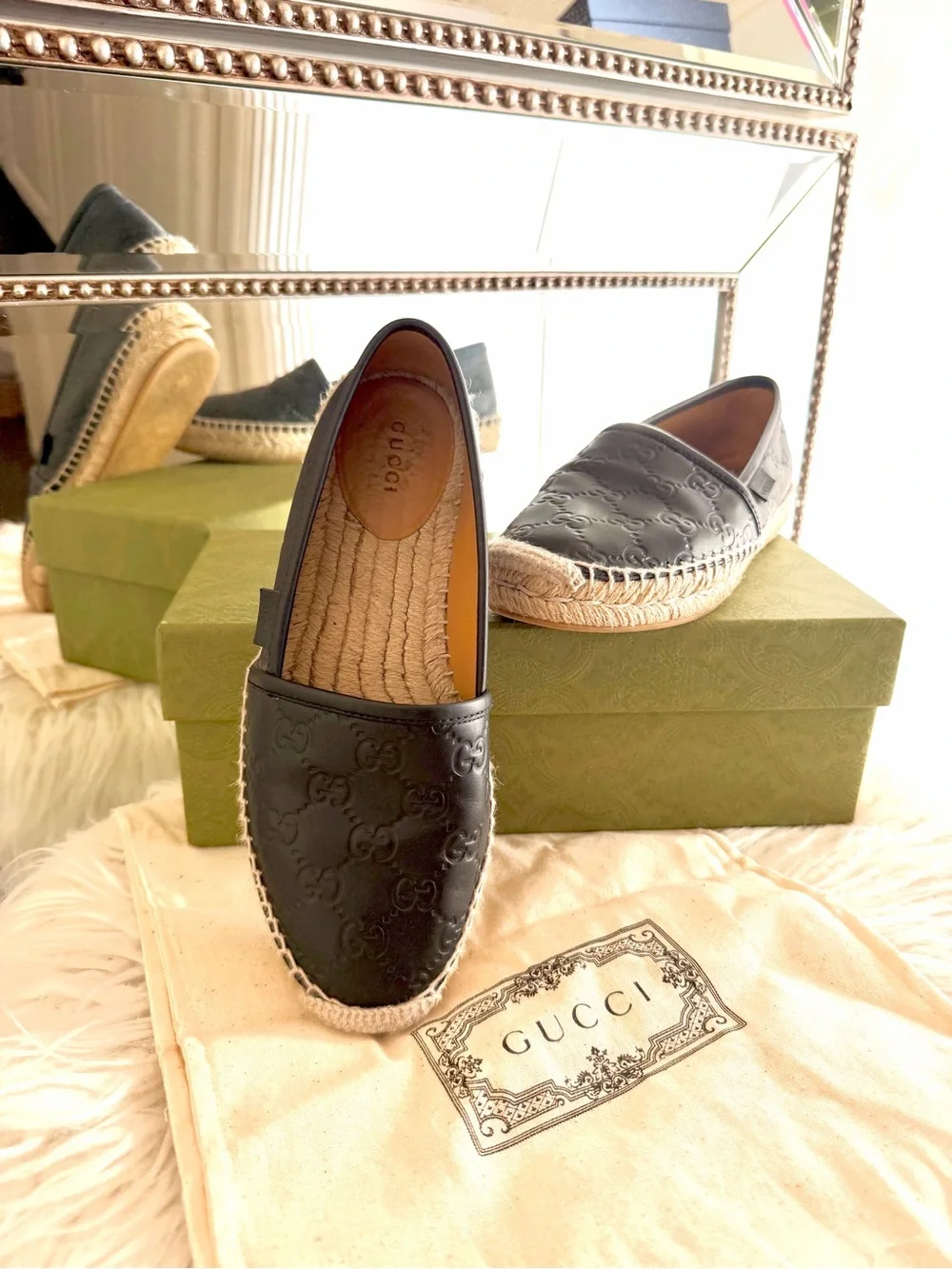 Gucci beautiful black